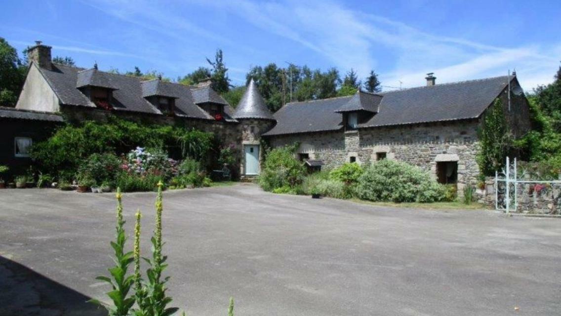 Le Petit Chateau Noyal-Pontivy Zewnętrze zdjęcie